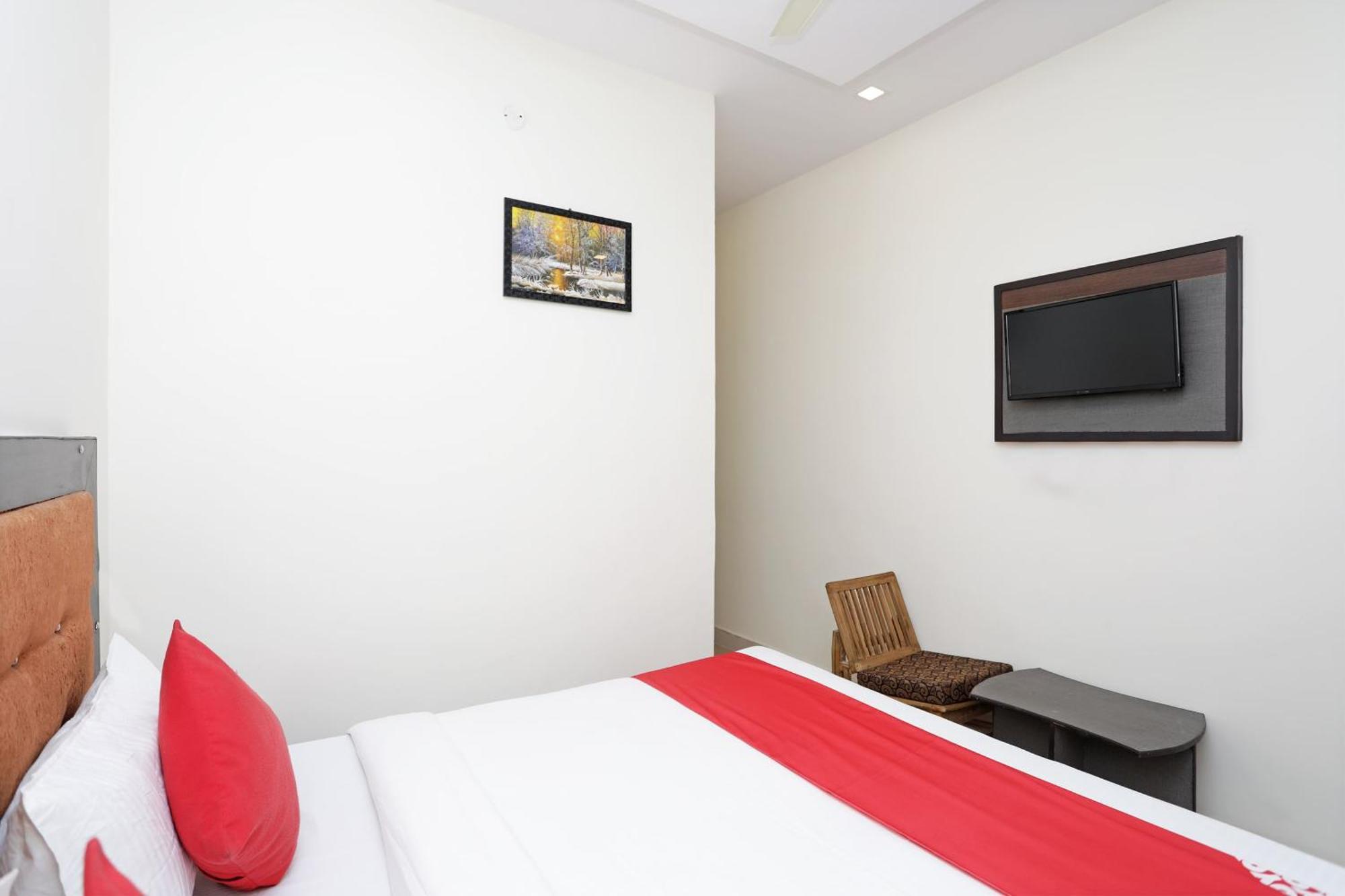 Collection O Hotel Divine Ganges Haridwār Exterior foto